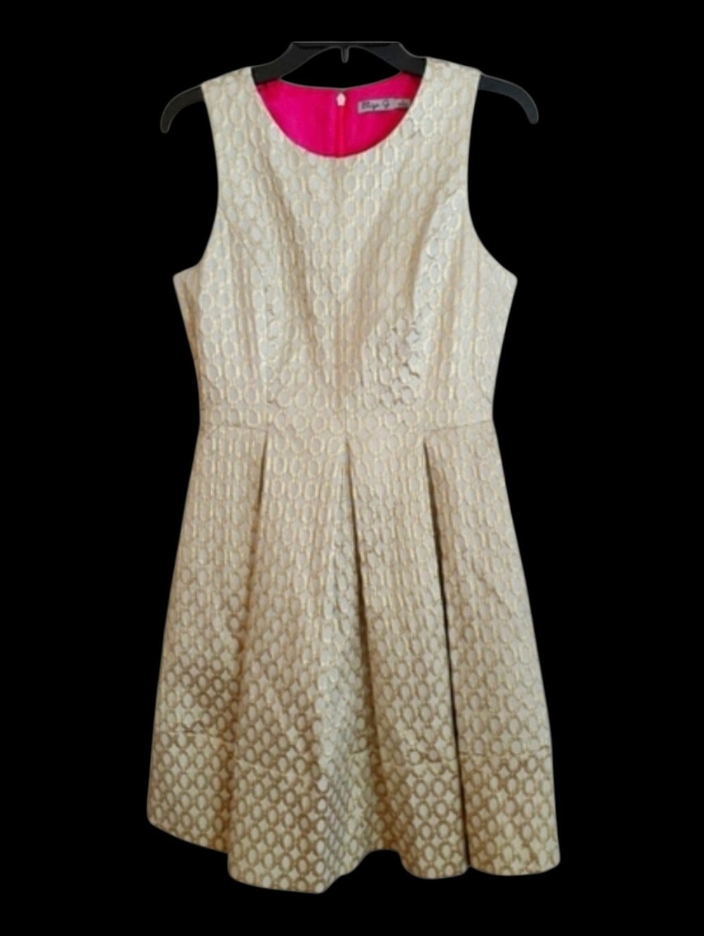 Eliza J Gold Metallic Fit & Flare Sleeveless Dress WITH POCKETS! Size 8 - Picture 2 of 5